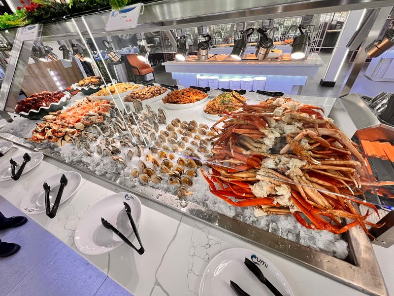 UMI Hotpot Sushi & Seafood Buffet, Winston-Salem