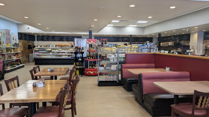 Lascari’s Italian, Whittier