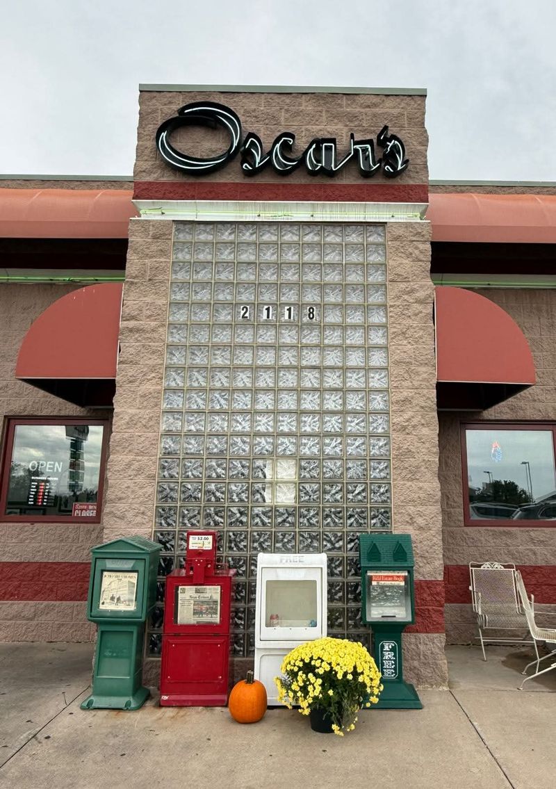 Oscar's Classic Diner