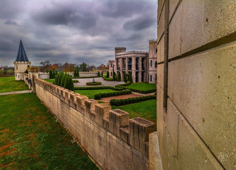The Kentucky Castle