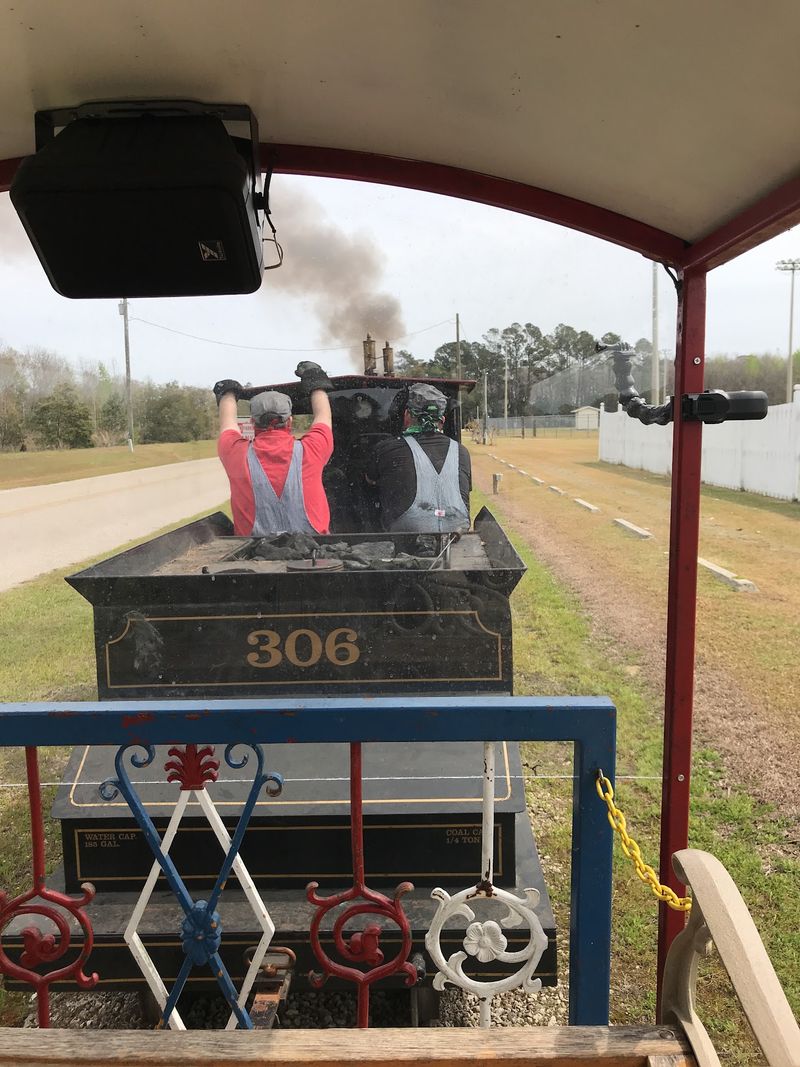 9 Scenic Train Rides In Florida That Feel Like A Fairytale - Decor Hint Veterans Memorial Railroad
