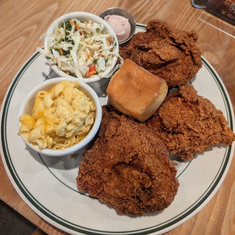 Fixins Soul Kitchen, Sacramento
