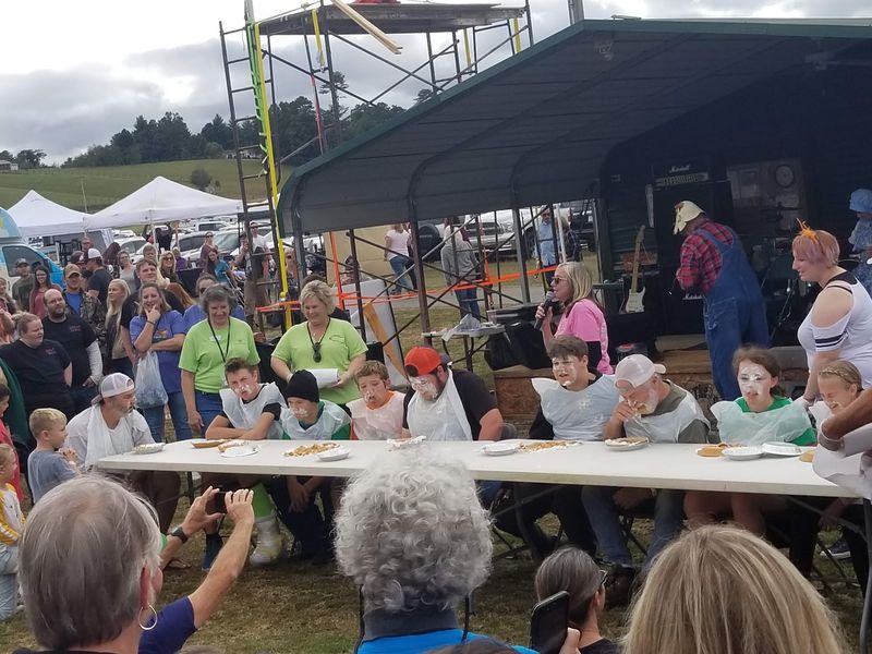 This North Carolina Fall Festival Literally Launches Pumpkins Through The Air - Decor Hint Catch The Pie Eating Contest Between Launch Sessions