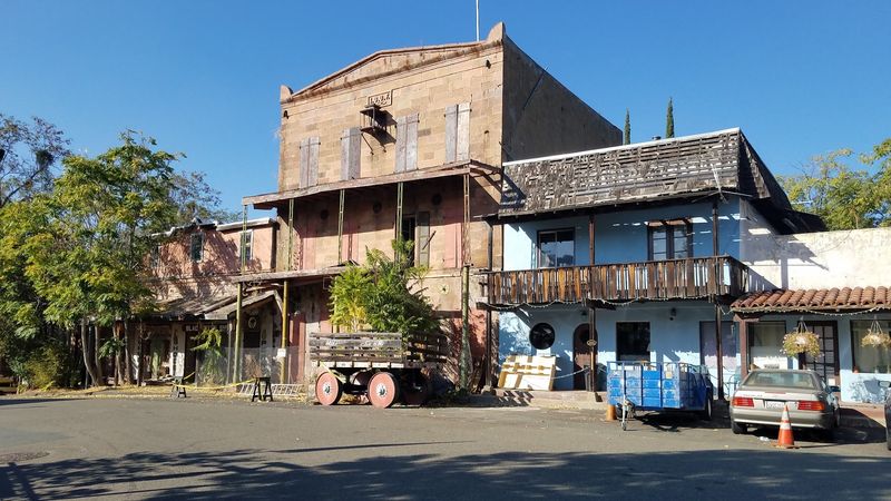 Mokelumne Hill: From 15,000 Miners To Sleepy Streets
