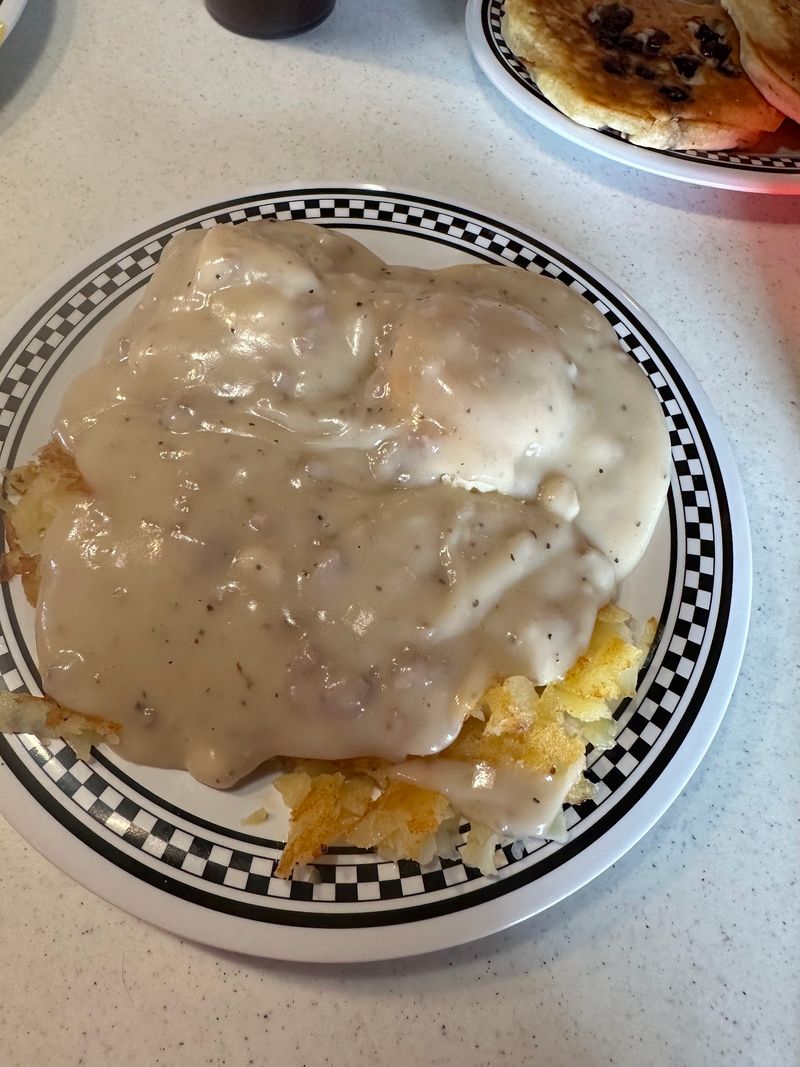 Hand-Shaved Hash Browns and the Dirt Tracker