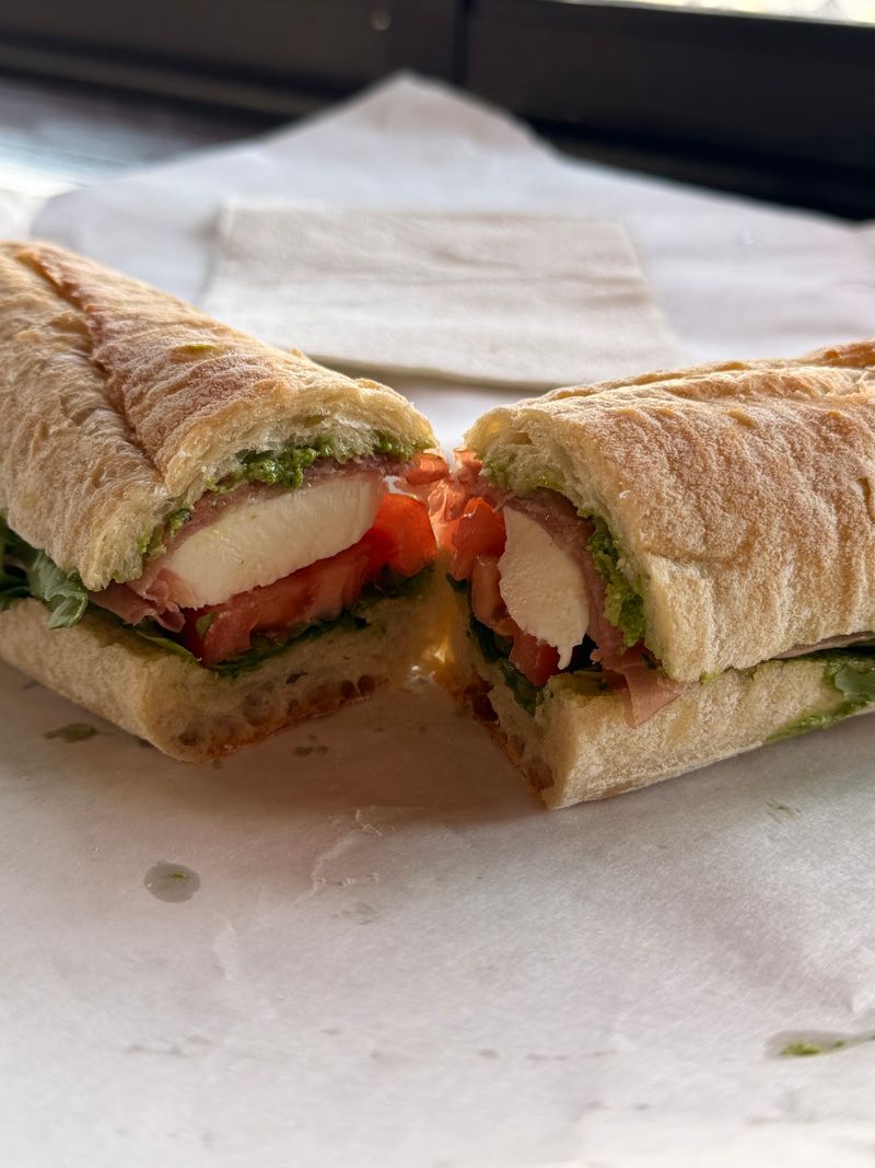 Angelo's Italian Deli, Long Beach