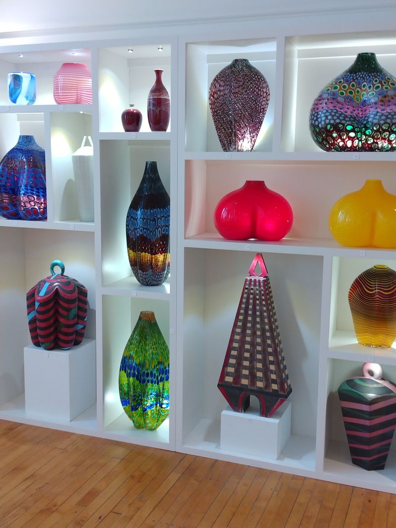 Murrini Cafe And The Gallery Shop Called Fern