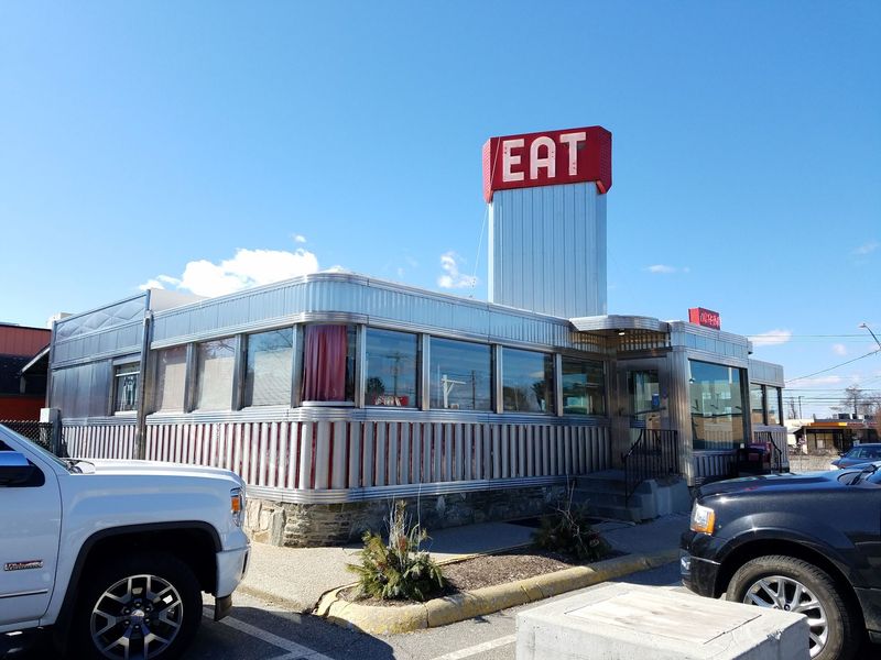 Dayville Keeps This Local Favorite Close To Town
