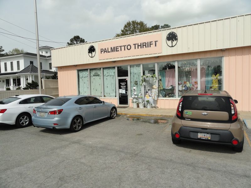 Palmetto Thrift Store, Columbia