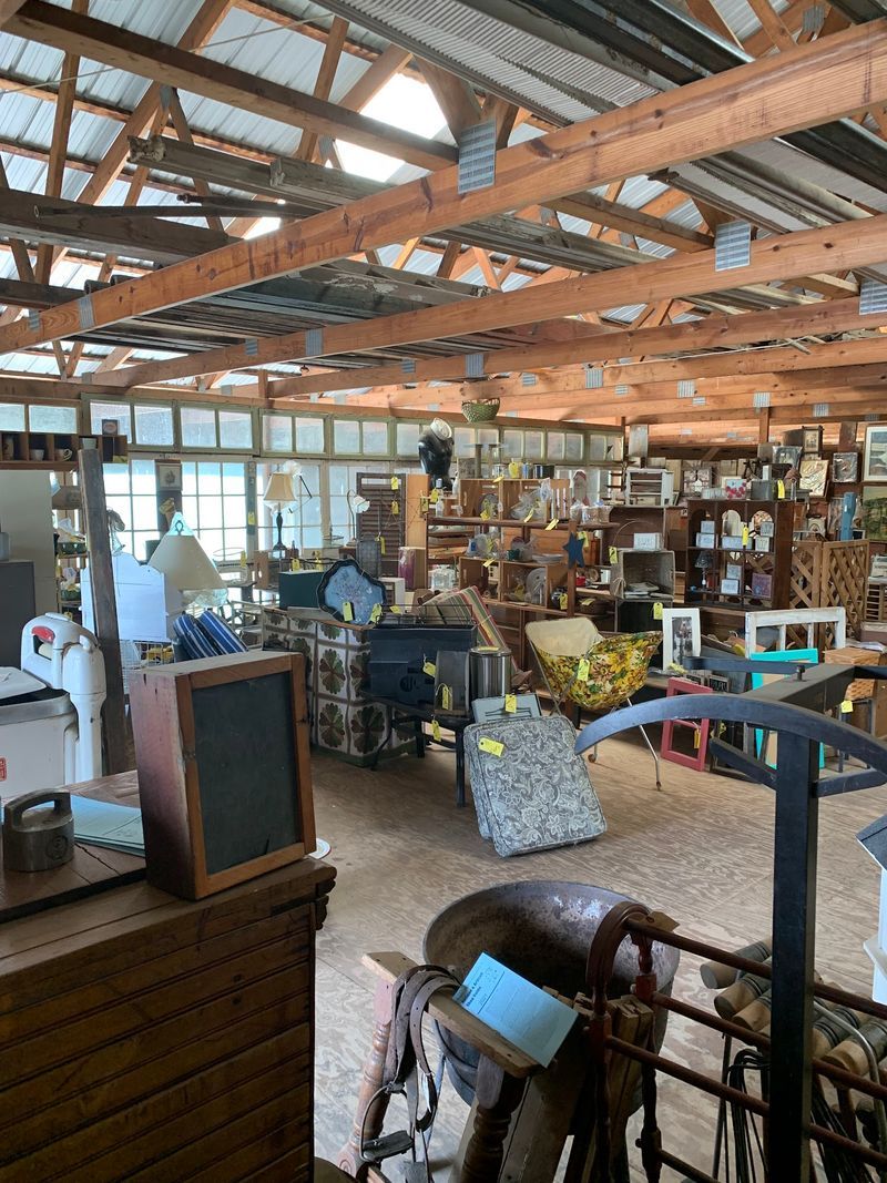 The Antiques Loft At Sylvan Brandt, Lititz