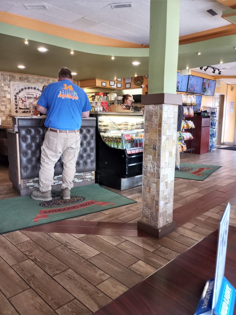 Antigoni's Pizza