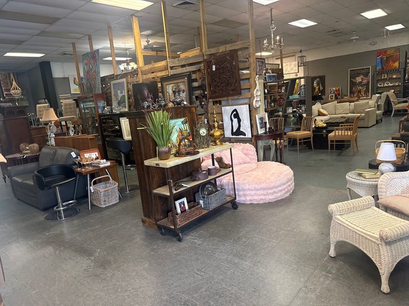 Tampa's Vintage Post Marketplace, a Former Post Office
