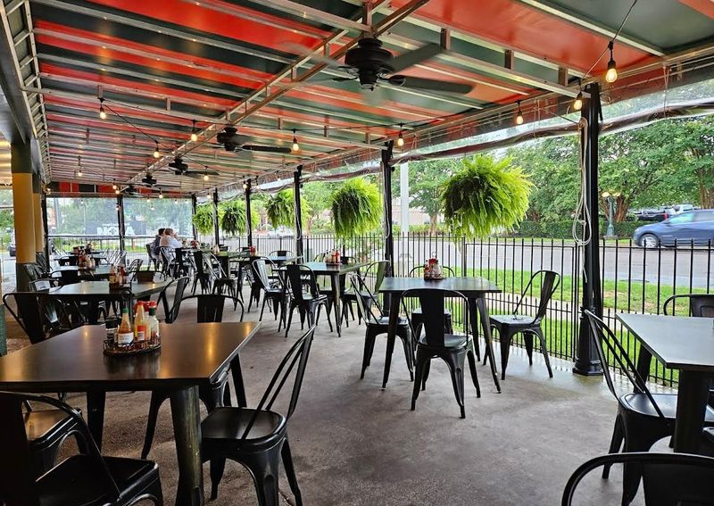 Restaurant NOLA, Pensacola