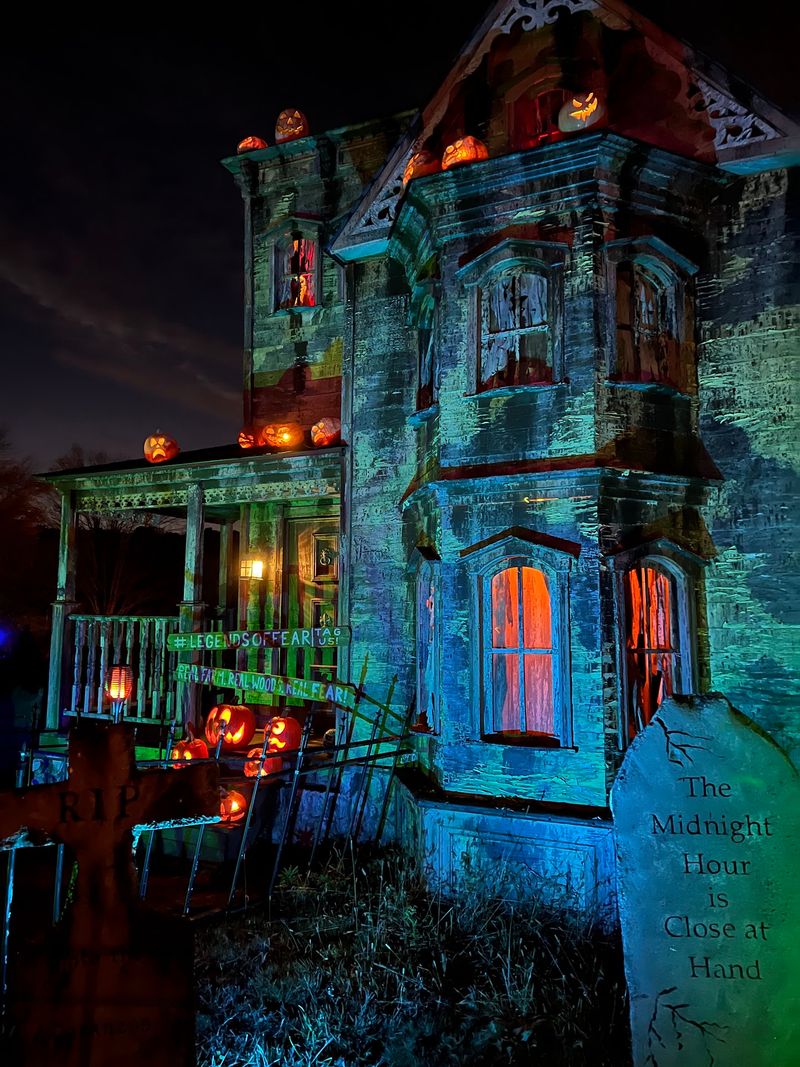 A Connecticut Farm Transforms Into A Massive Haunted Hayride And Terrifying Woodland Trail Every October - Decor Hint October Nights Make The Farm Feel Even More Ominous