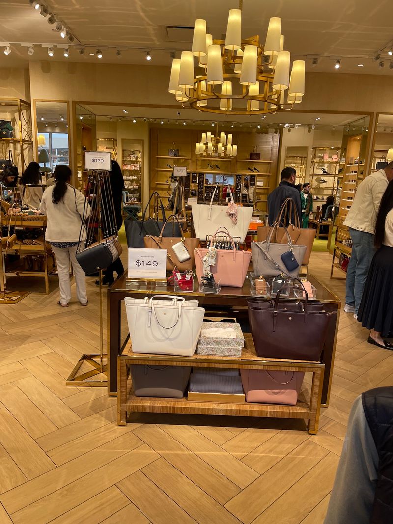 Designer Handbags Without the Boutique Markup