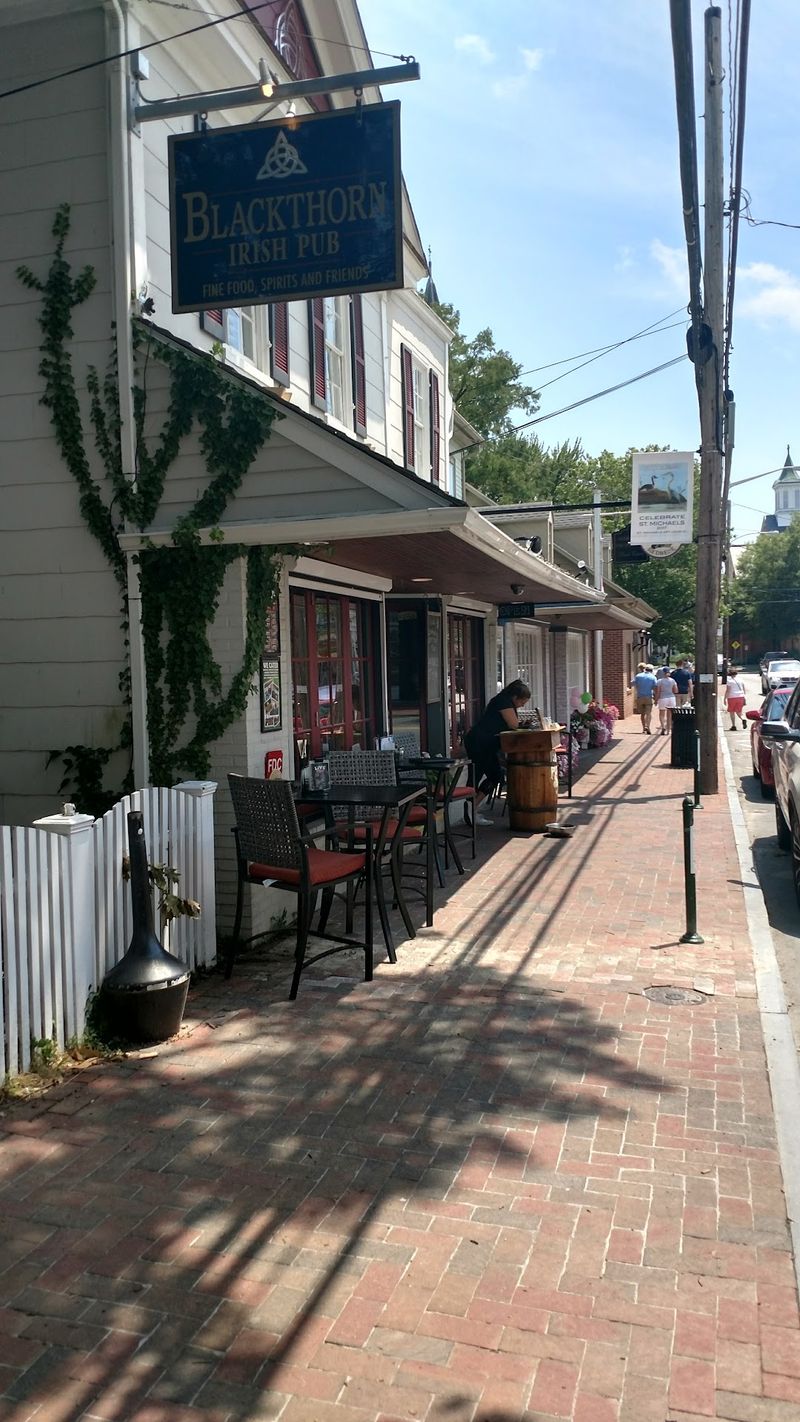 This Magical Maryland Town Looks Like It Belongs In A Fairy Tale - Decor Hint Local Artisans, Antiques And Specialty Shops