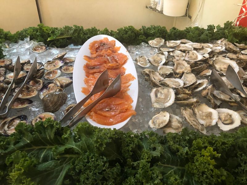Oysters, Shrimp, Mussels, and the Rest of the Cold Water Crowd