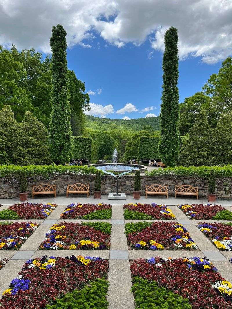 12 Western North Carolina Attractions Nearly Lost To Hurricane Helene That Are Finally Welcoming Visitors Again - Decor Hint The North Carolina Arboretum