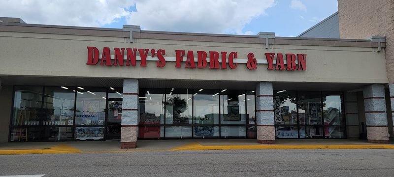 Pack Your Tote And Visit These 10 Cozy Kentucky Yarn Shops - Decor Hint Danny's Fabric & Yarn