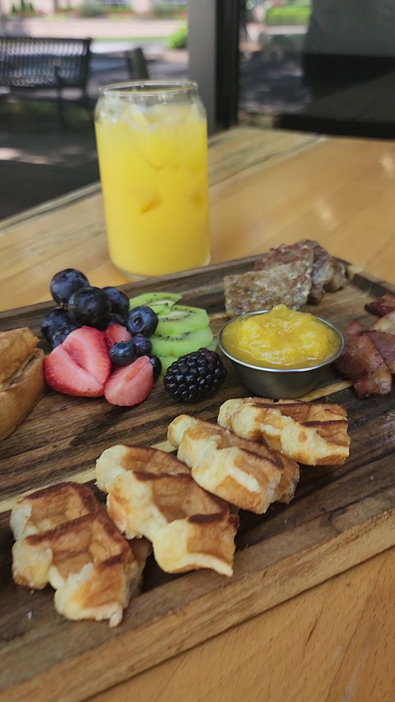 The Morning Goat, Greenville