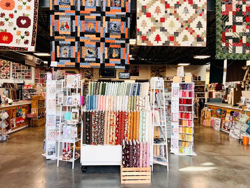8 Idaho Quilt Shops Where Bolts Of Fabric Line Every Wall - Decor Hint JK Quilts In Meridian