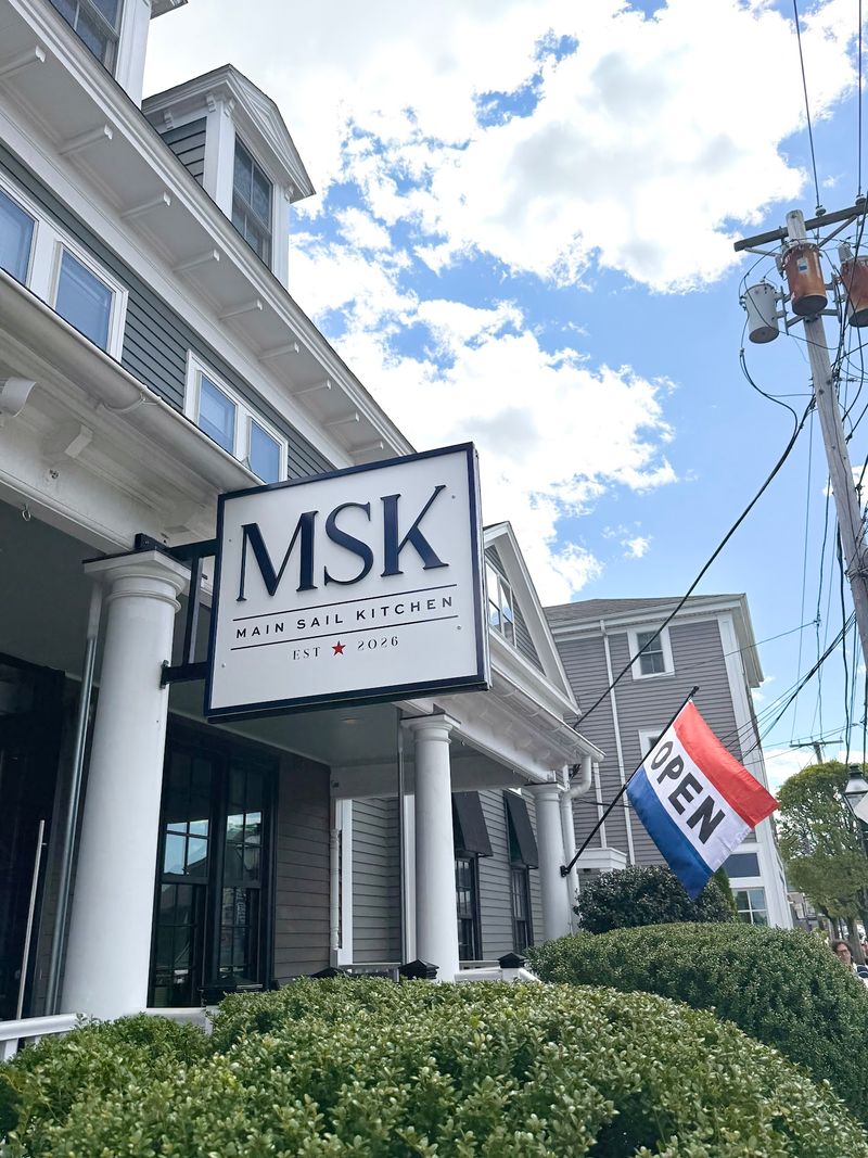 Main Sail Kitchen, East Greenwich