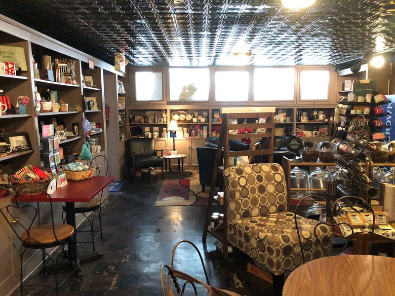 The Most Charming College Town In Kentucky Offers Standout Dining, Shopping, And More - Decor Hint Coffee First, Pasta Later