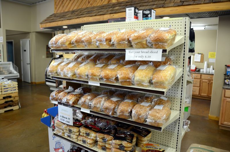 Country Breeze Market