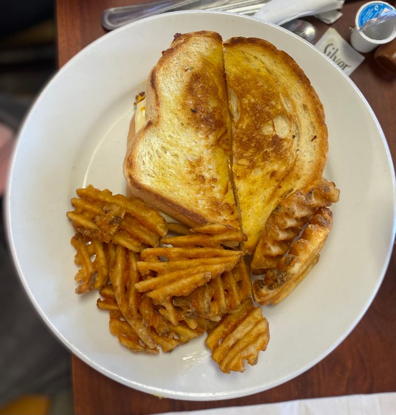 Midday Comfort Done Right