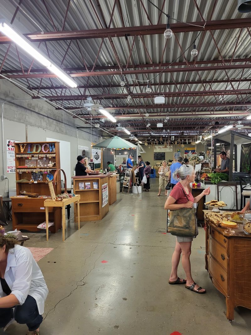 Community Farmers Market