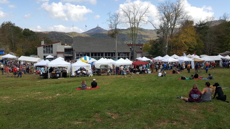 This North Carolina Mountain Festival Turns Oktoberfest Into A Full Weekend Of Fall Fun - Decor Hint Plan Around Two Full Days Of Free Admission And Mountain Activities