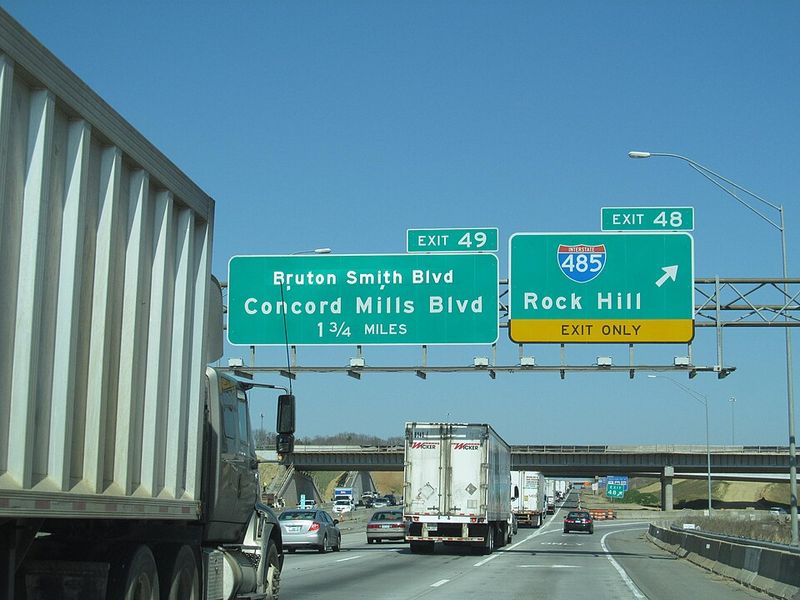 Watch Eight Lanes Fill Up During The Busiest Parts Of The Day