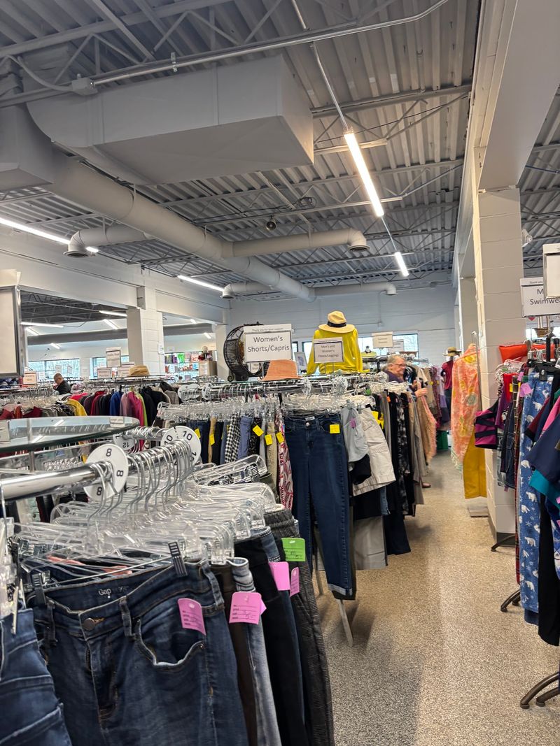 Women's Resource Center Thrift Shop, Traverse City
