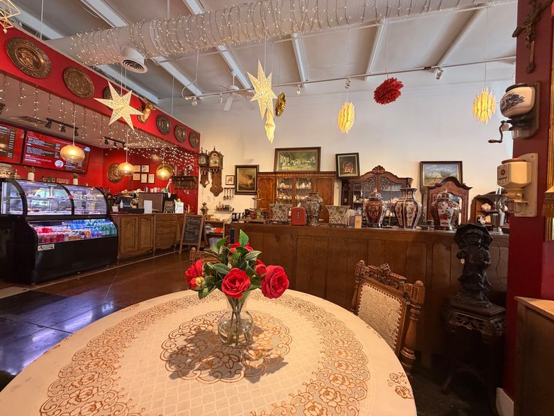 A Cozy Setting Full Of Old-World Charm
