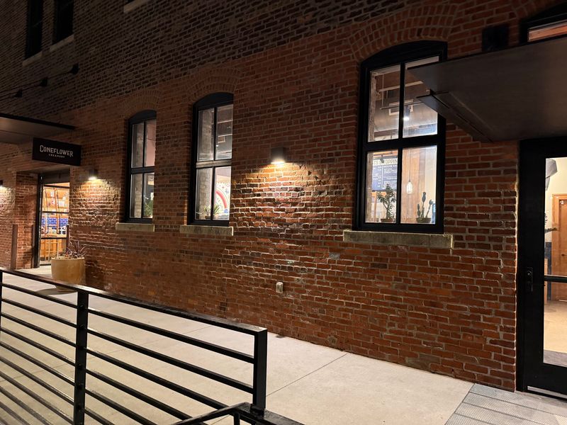 Expect A Line At This Nebraska Ice Cream Shop Even Right Before It Closes - Decor Hint An Old Warehouse Block Turned Scoop Shop
