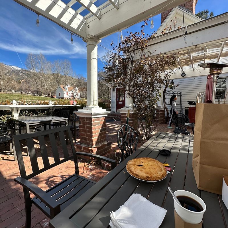 Hawk's Head Living History And Bakery, Yucaipa