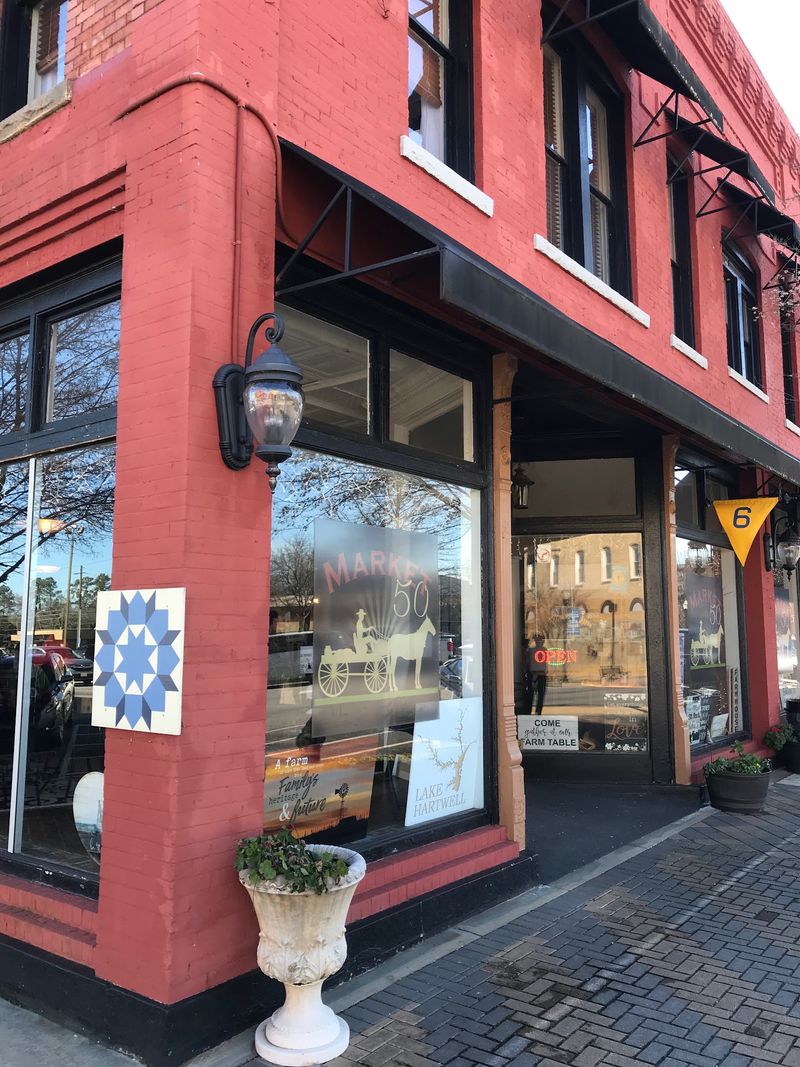 Market 50, Hartwell
