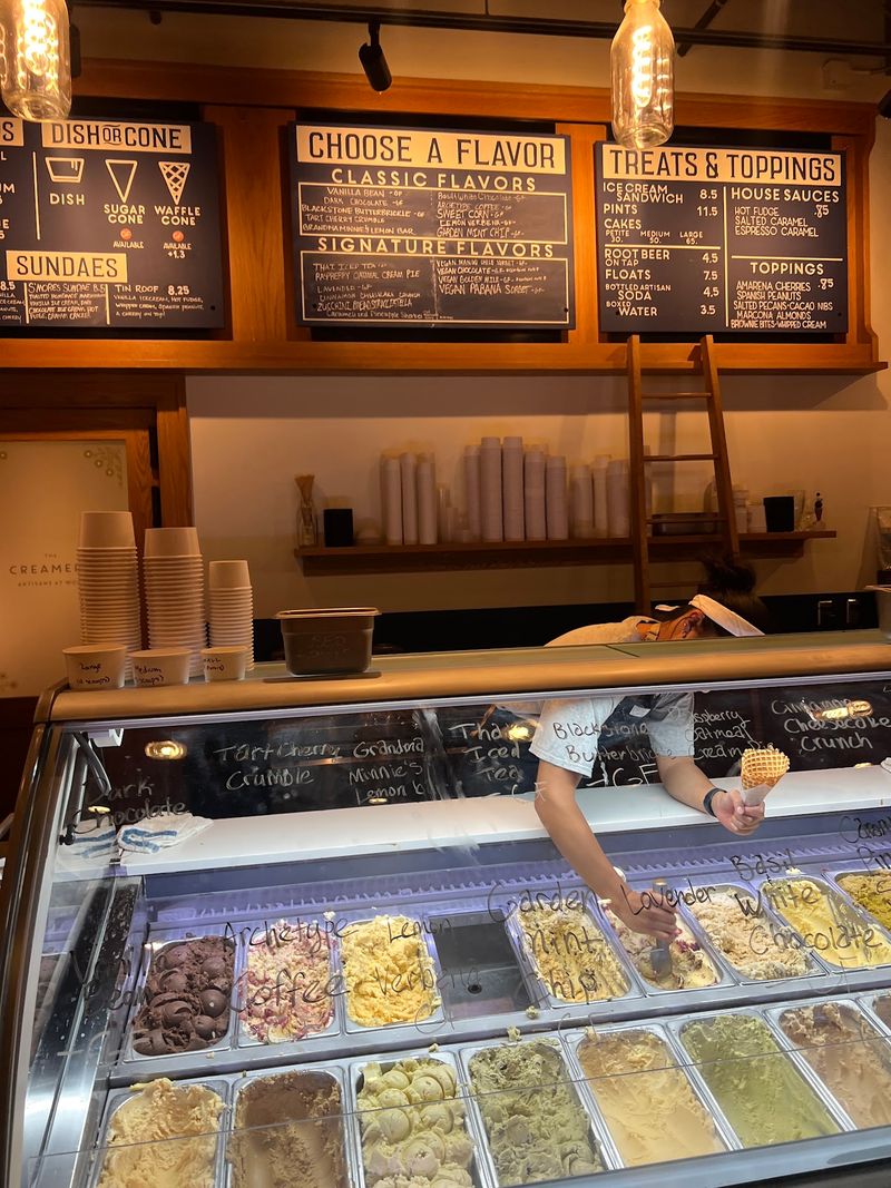 Expect A Line At This Nebraska Ice Cream Shop Even Right Before It Closes - Decor Hint The Verdict on Nebraska's Busiest Scoop Counter