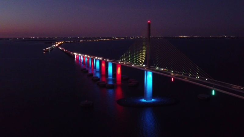 Driving over Florida's Tallest Bridge Hands You the Best View of Tampa Bay - Decor Hint Florida's Nighttime Light Show above the Water