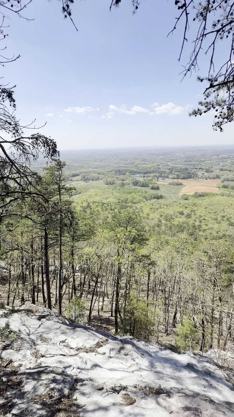 Grindstone Trail, Pilot Mountain State Park, Pinnacle