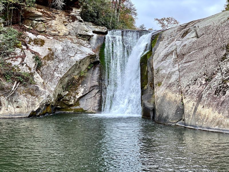 This Tiny North Carolina Mountain Town Sits Above 3,000 Feet And Turns Gorgeous Every Fall - Decor Hint Chase Waterfalls While The Surrounding Forest Changes Color