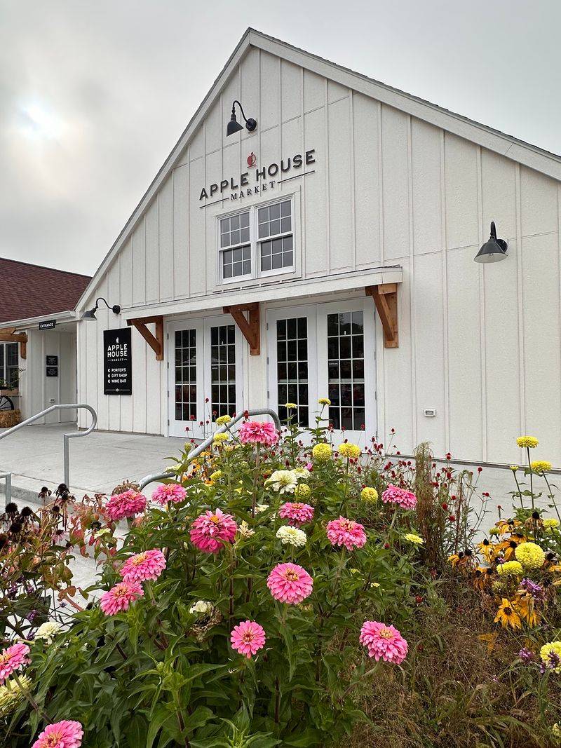 Every Fall Thousands Of Visitors Gather At This Nebraska Orchard For Cider Made From Its Own Apples - Decor Hint Porter's BBQ and a Bowl of Smoky Beans