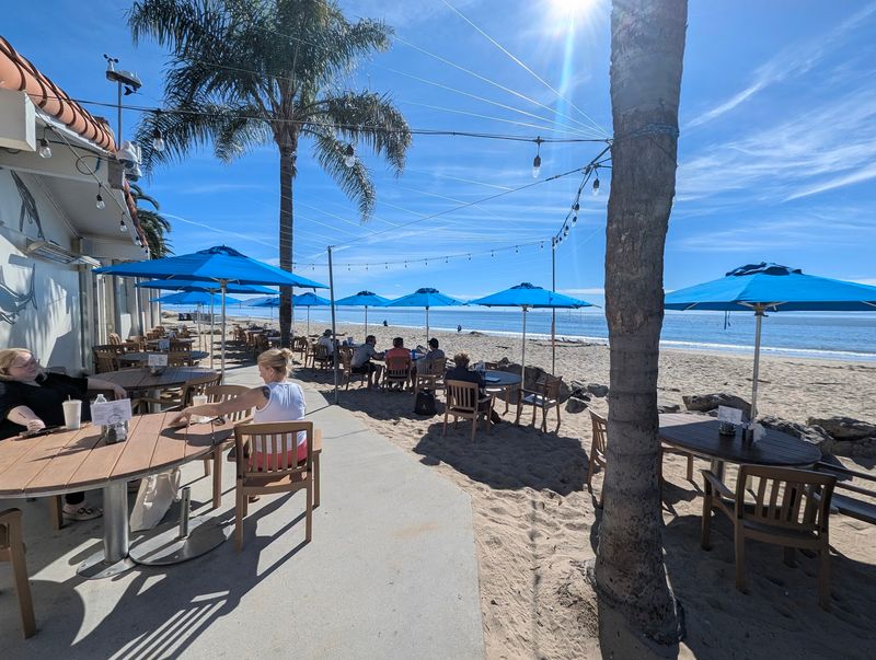 10 California's Central Coast Cafés Where Breakfast Comes With An Ocean View - Decor Hint Shoreline Cafe, Santa Barbara