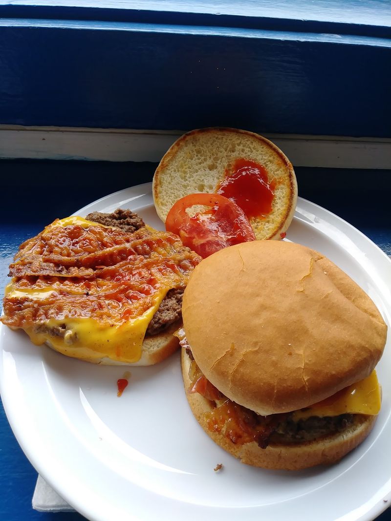 Melty Yellow Cheese and a Toasted Bun