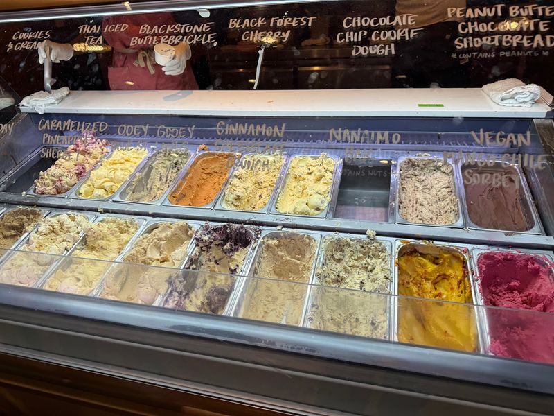 Expect A Line At This Nebraska Ice Cream Shop Even Right Before It Closes - Decor Hint Blackstone Butterbrickle and the Omaha Story Behind It
