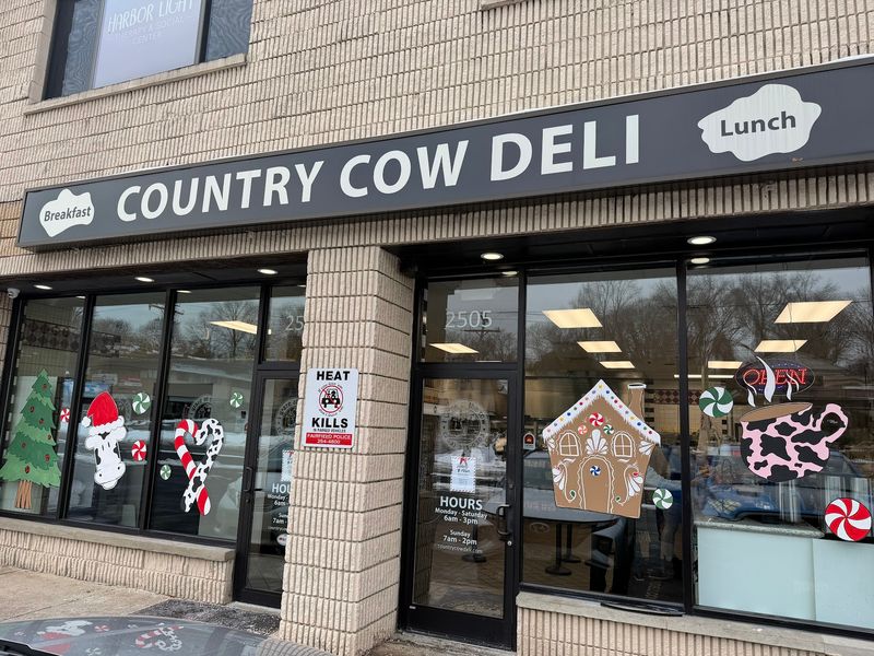 Country Cow Restaurant & Deli, Fairfield