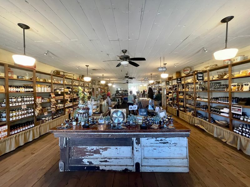 White Oak Pastures Farm & General Store, Bluffton