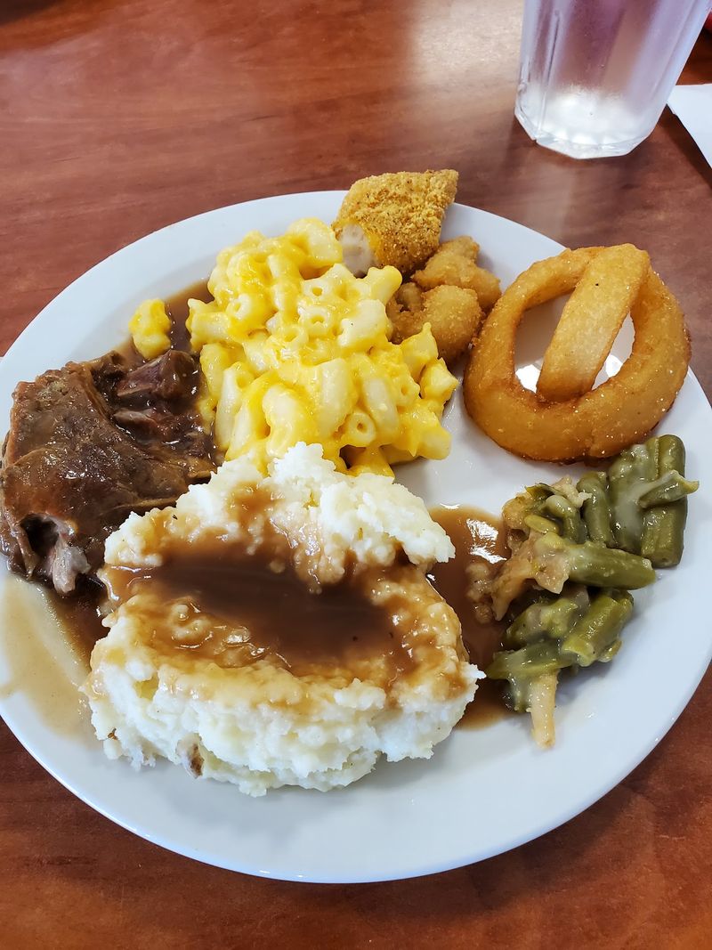 The Verdict on a Plate You Can Barely Carry
