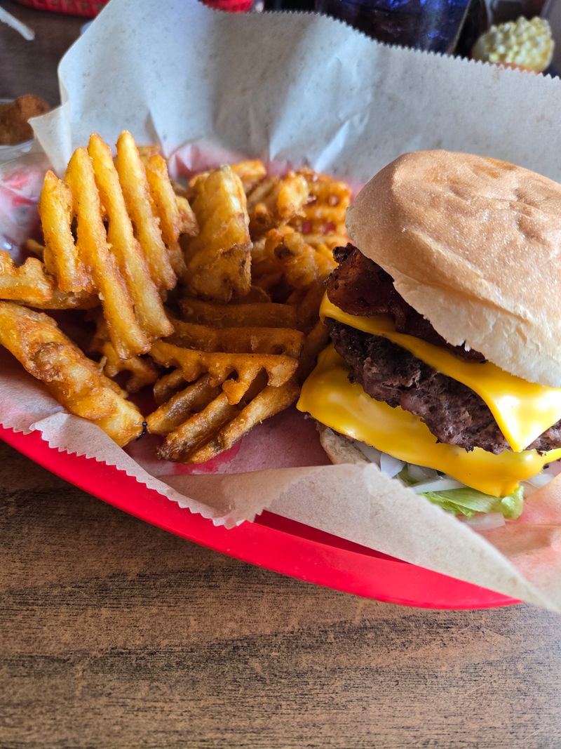 The Burgers At This Tiny Rural Nebraska Cafe Are Worth An Hour-And-A-Half Drive - Decor Hint Planning Your Visit Around the Kitchen