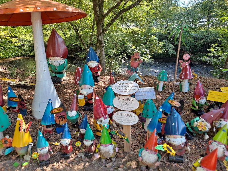 This Massive Georgia Roadside Shop Is Packed With Thousands Of Colorful Metal Treasures - Decor Hint Cast Aluminum Pieces You Can Paint Yourself